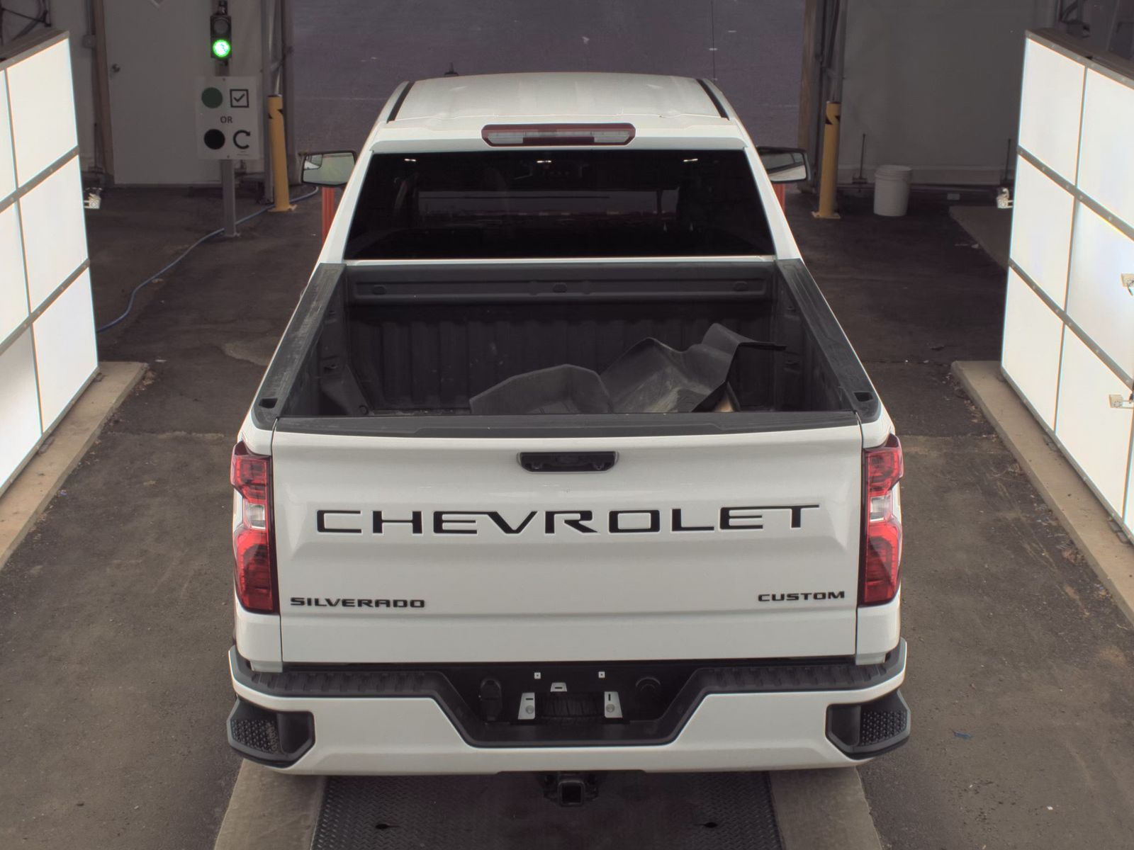 CHEVROLET CUSTOM - 7