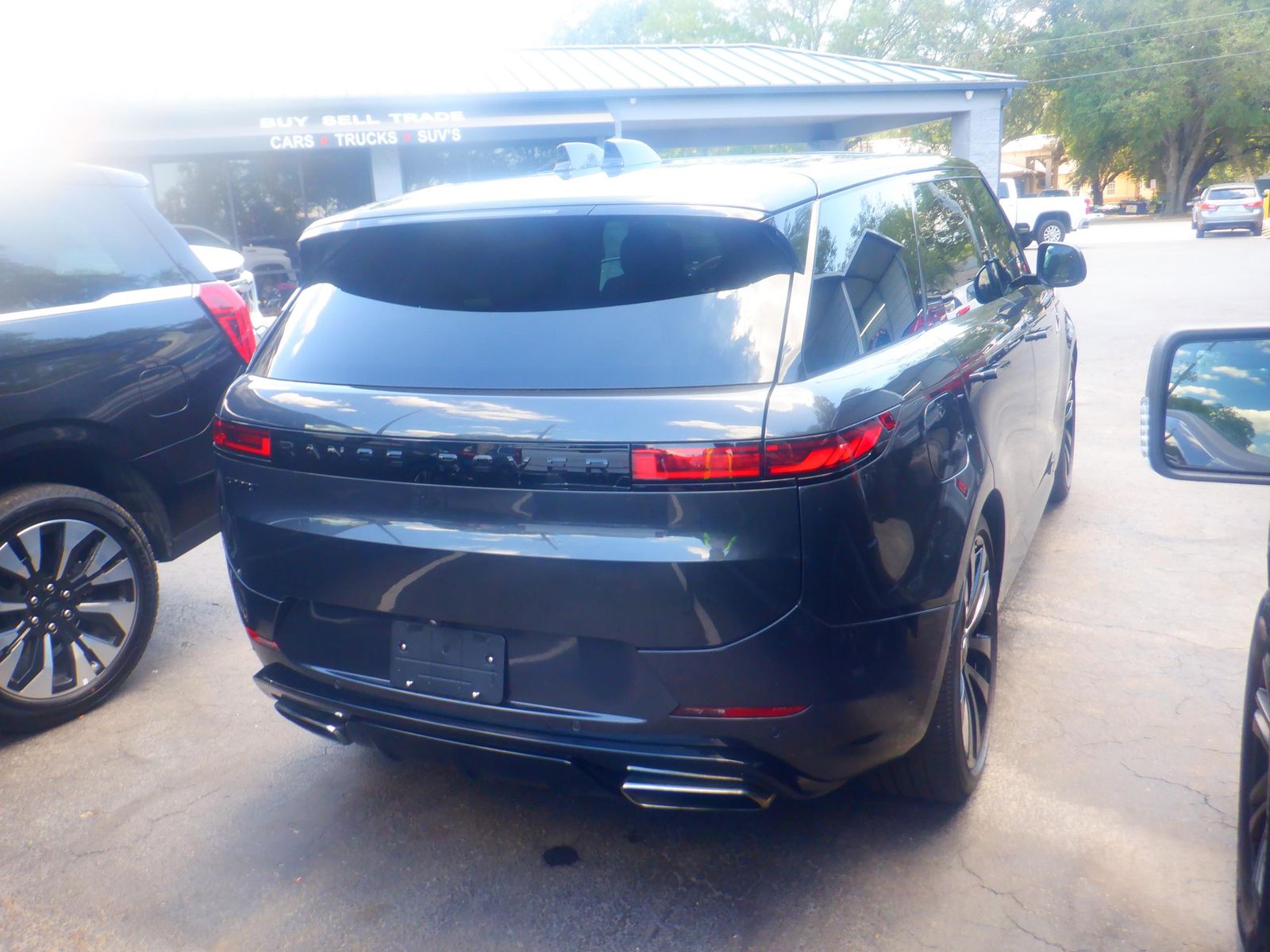 2025 Land Rover Range Rover Sport Plug-In Hybrid Autobiography AWD