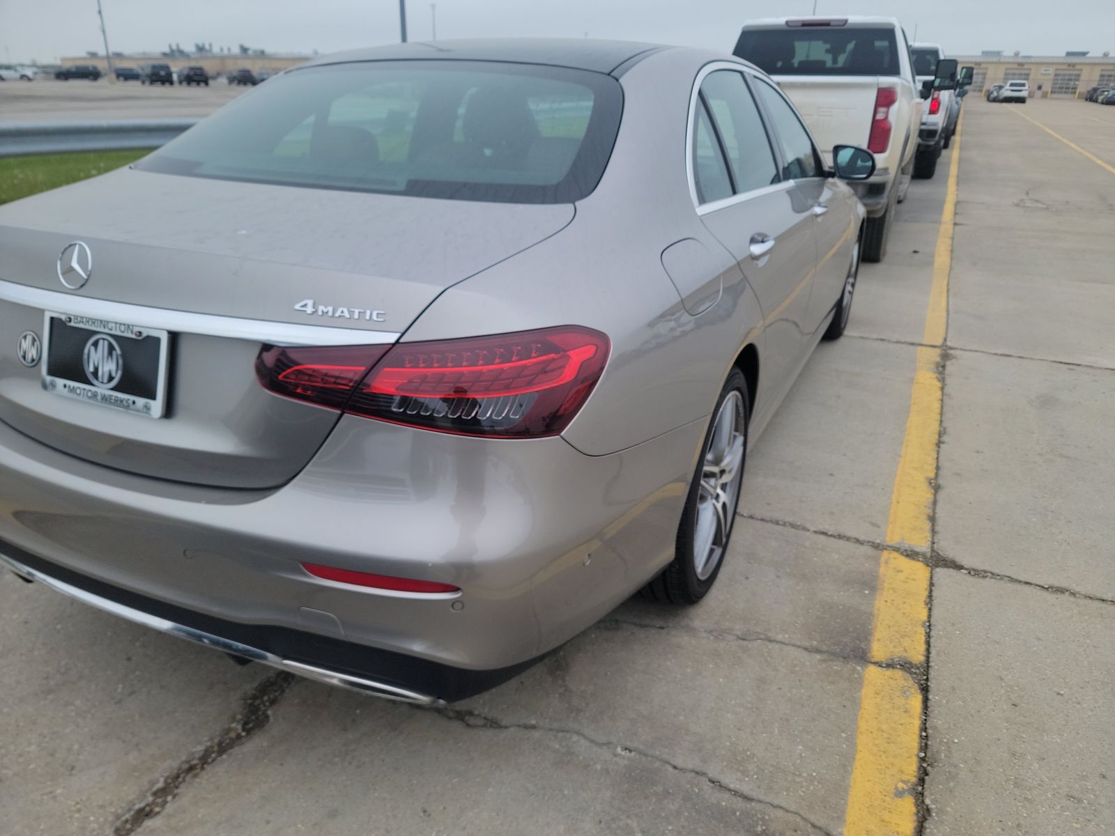 MERCEDES-BENZ E-CLASS - 5