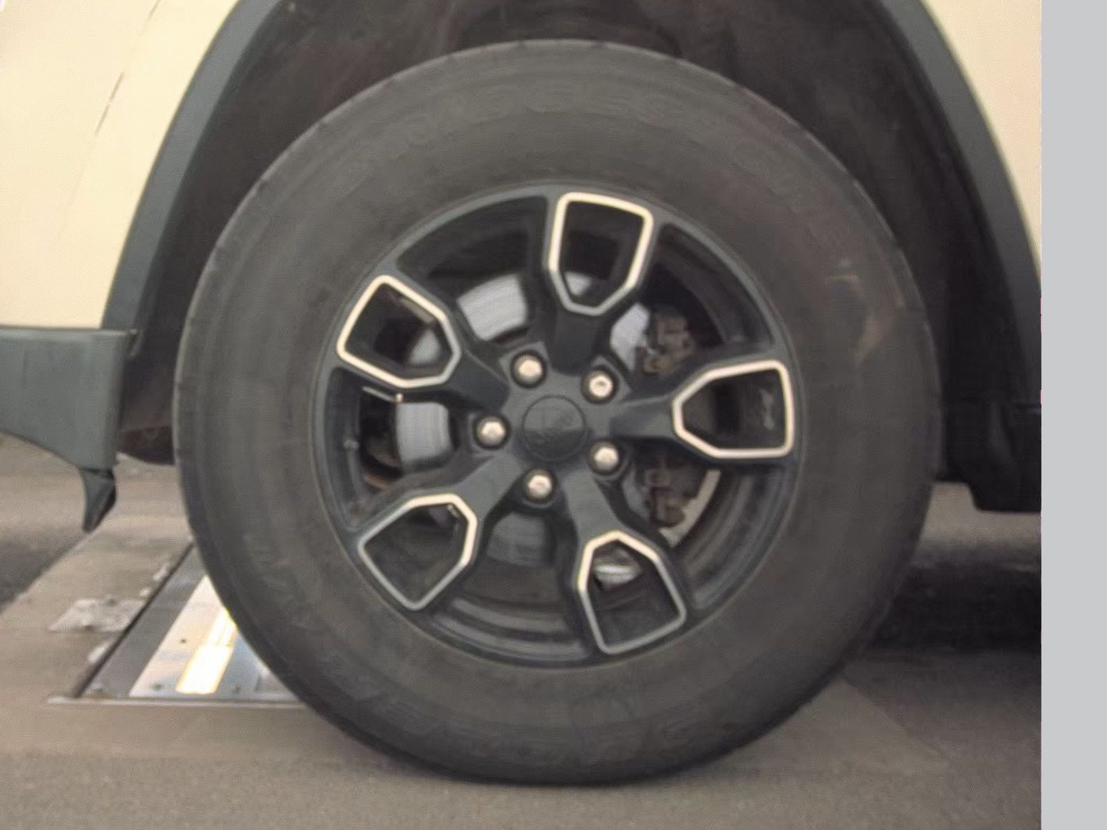 JEEP GRAND CHEROKEE - 10