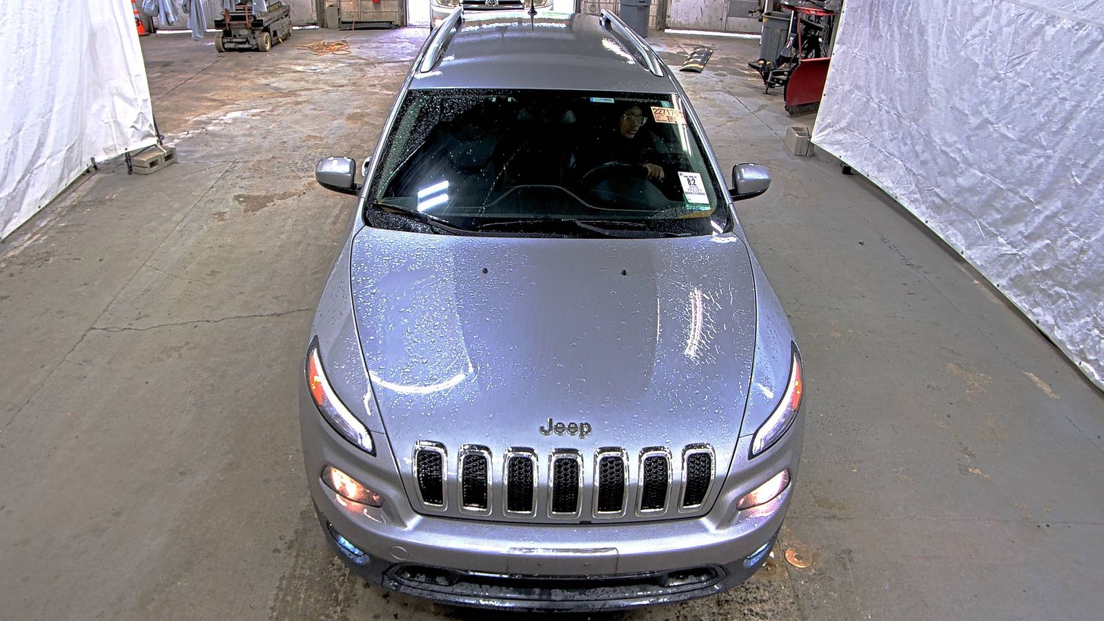 JEEP LATITUDE - 3