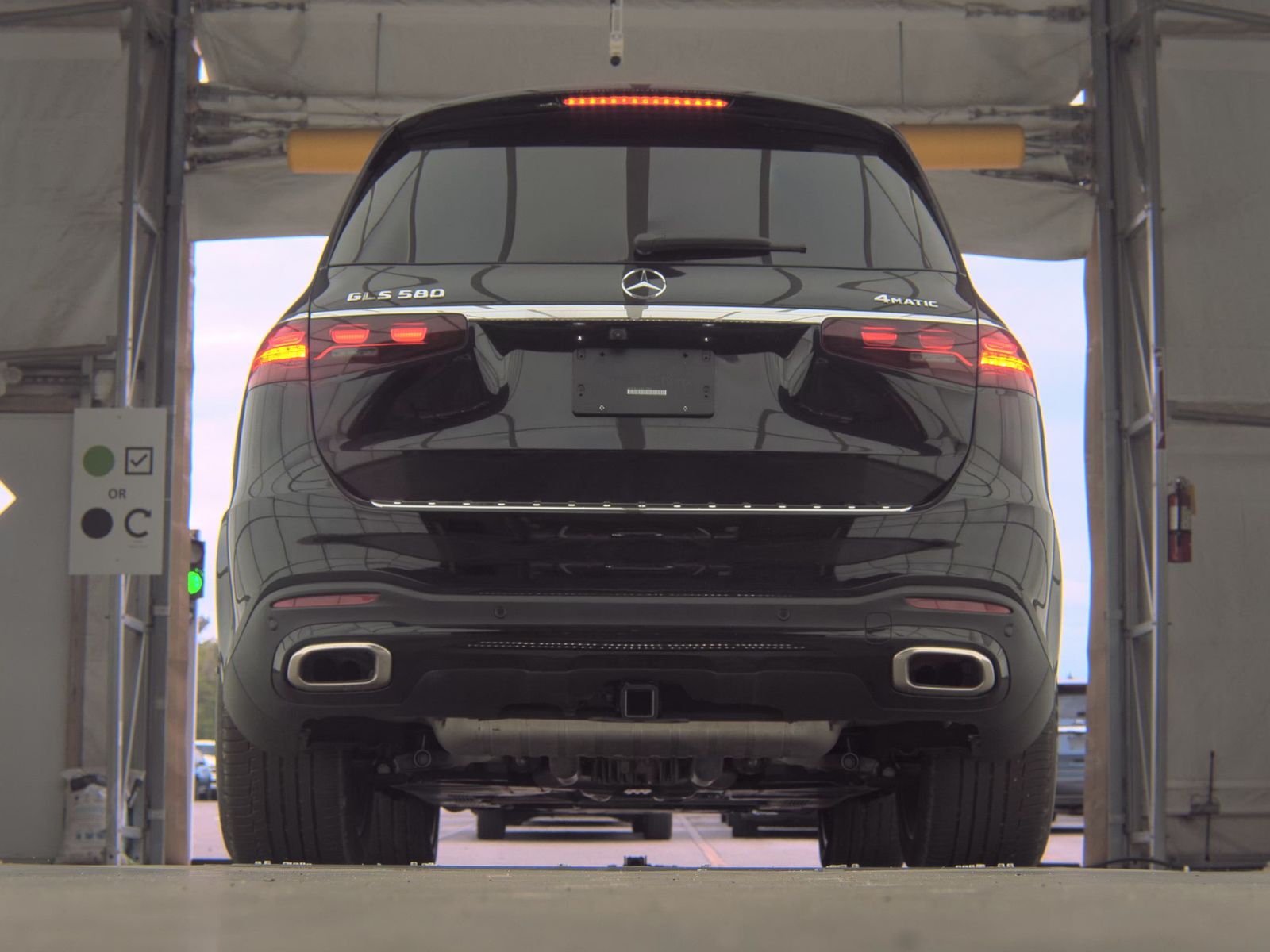 MERCEDES-BENZ GLS - 8