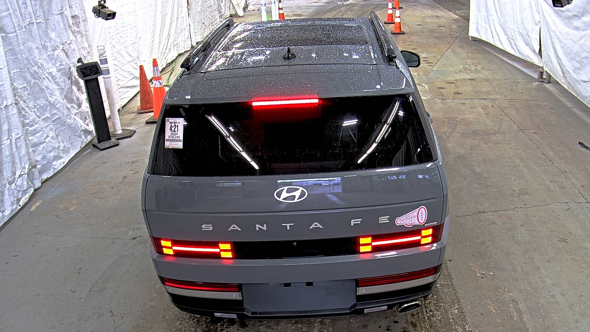 HYUNDAI LIMITED - 6