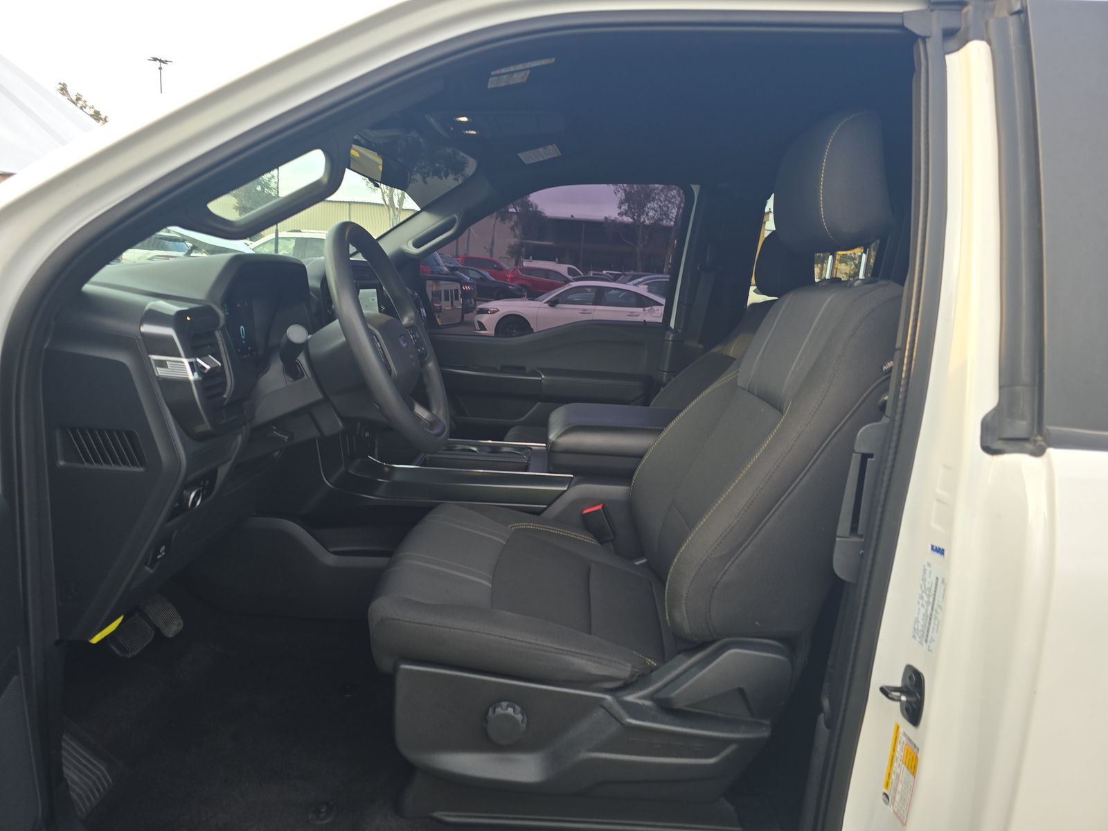 FORD F-150 - 8