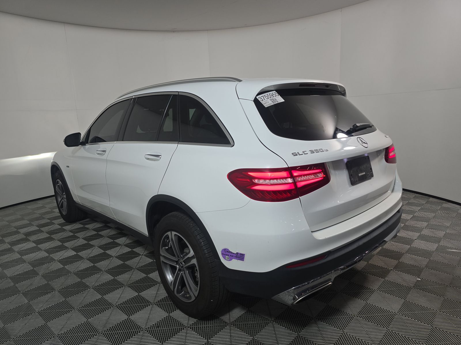 MERCEDES-BENZ GLC - 7