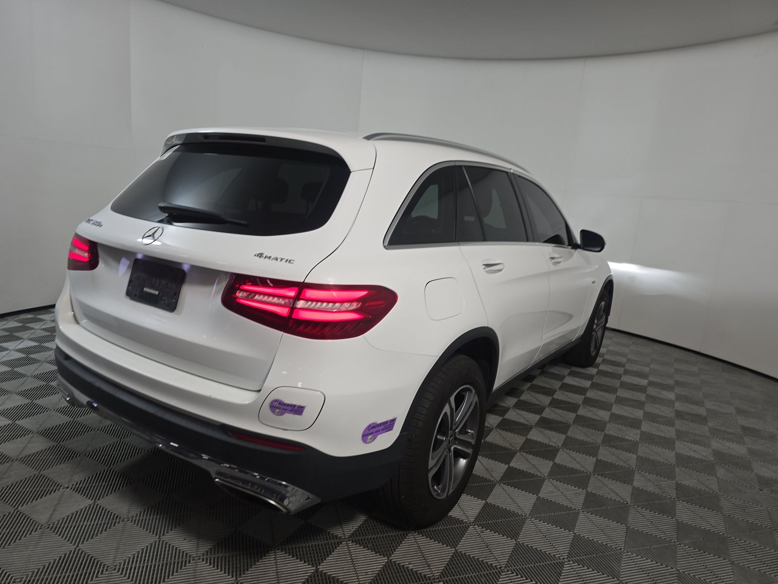 MERCEDES-BENZ GLC - 5