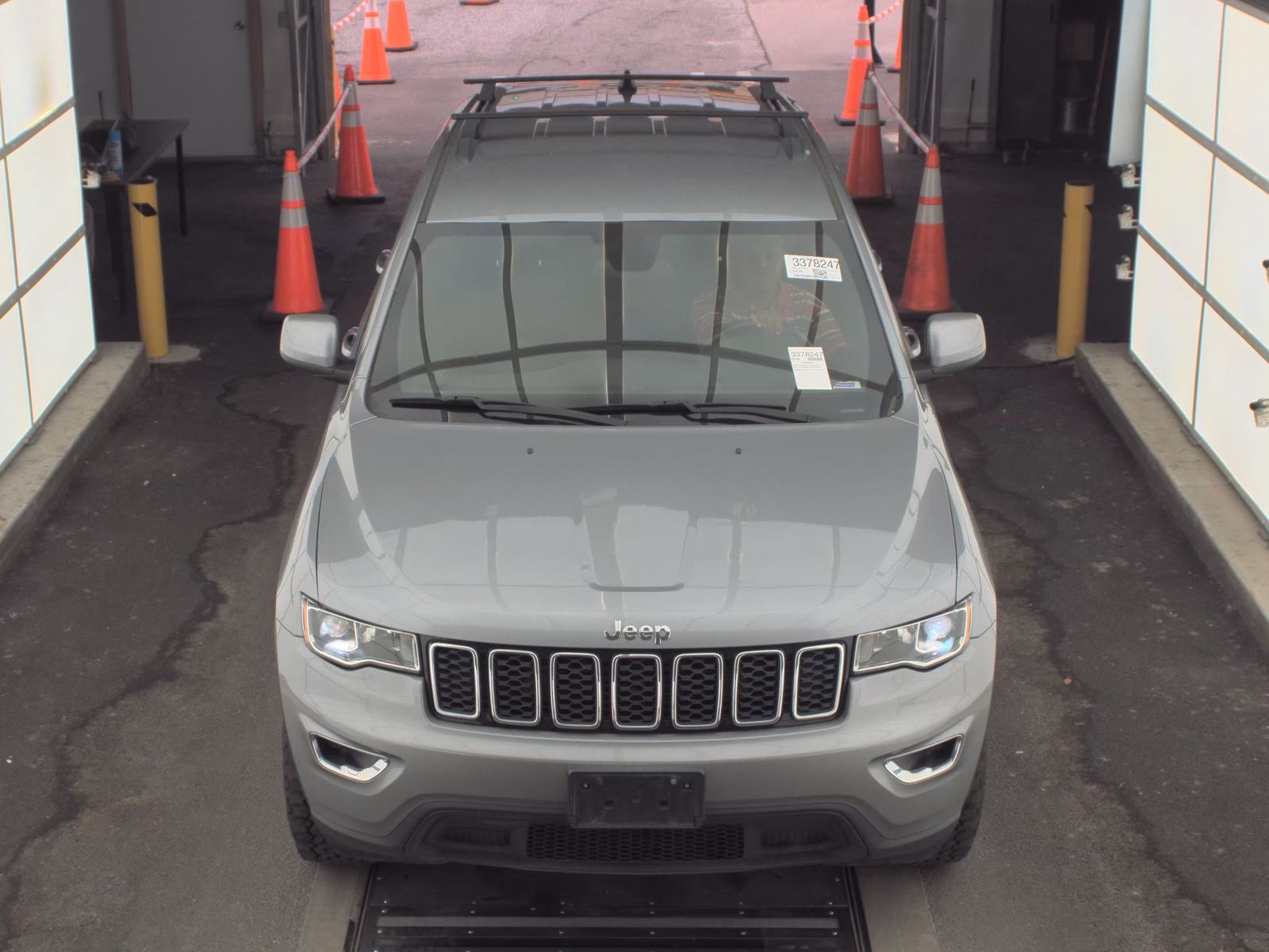 JEEP GRAND CHEROKEE - 3