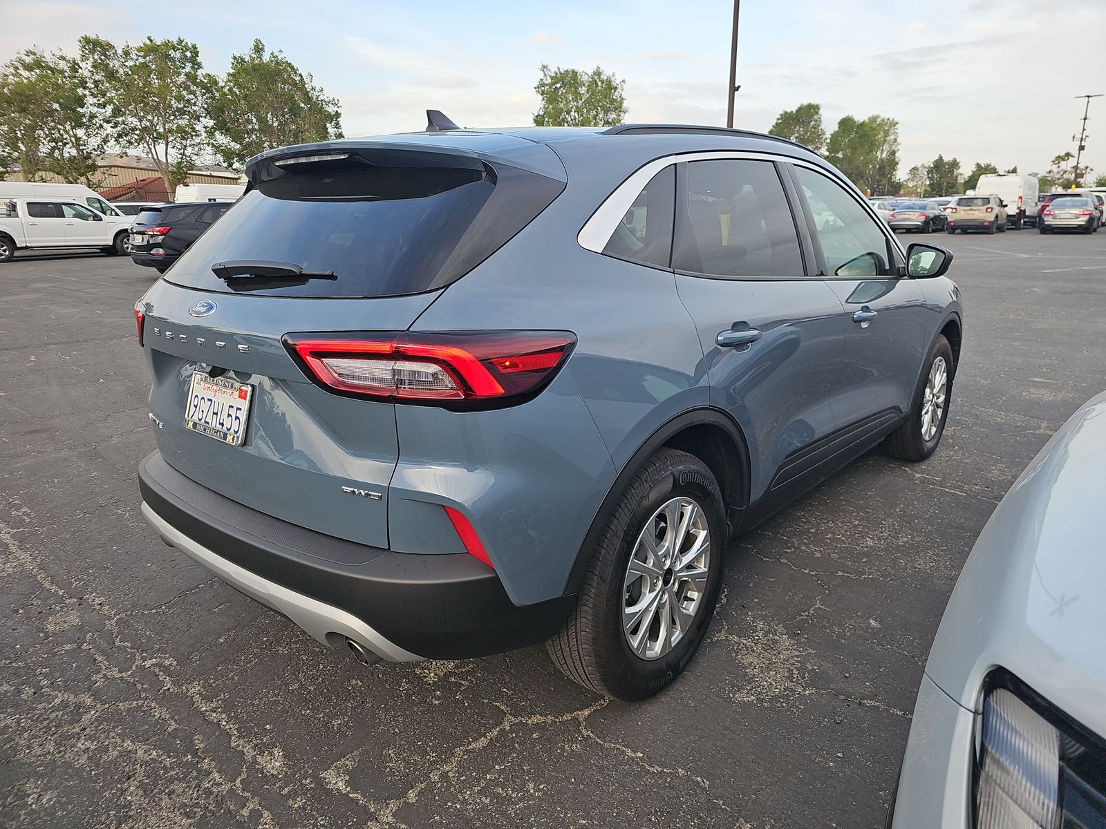 FORD ESCAPE - 5