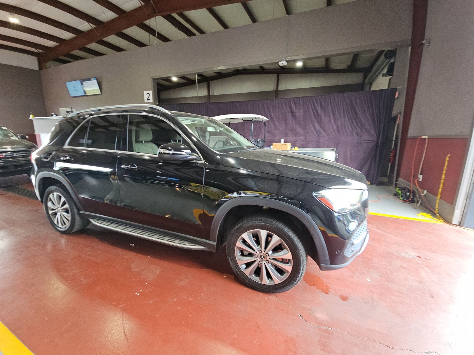 MERCEDES-BENZ GLE-CLASS - 4