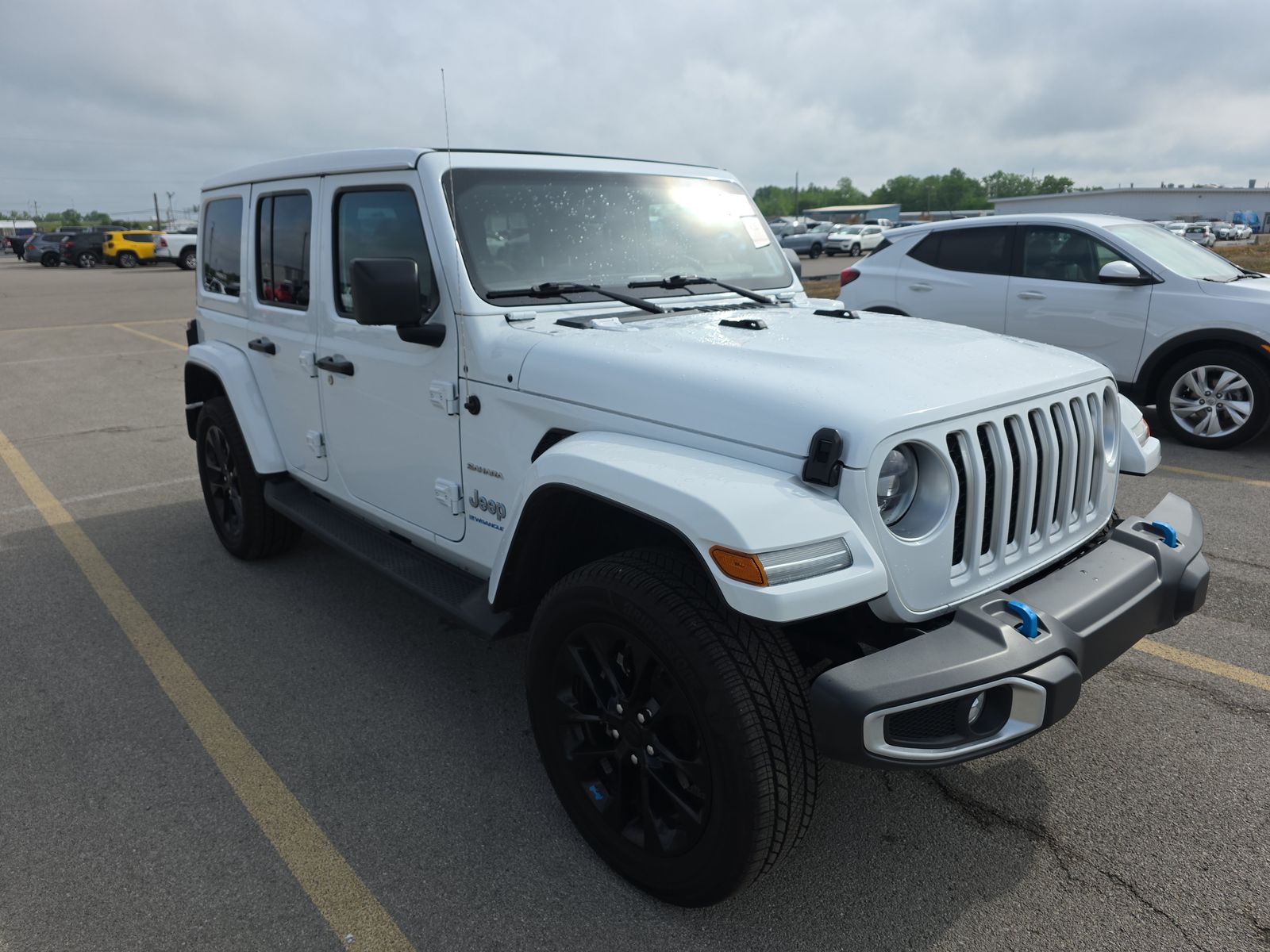 JEEP SAHARA - 4