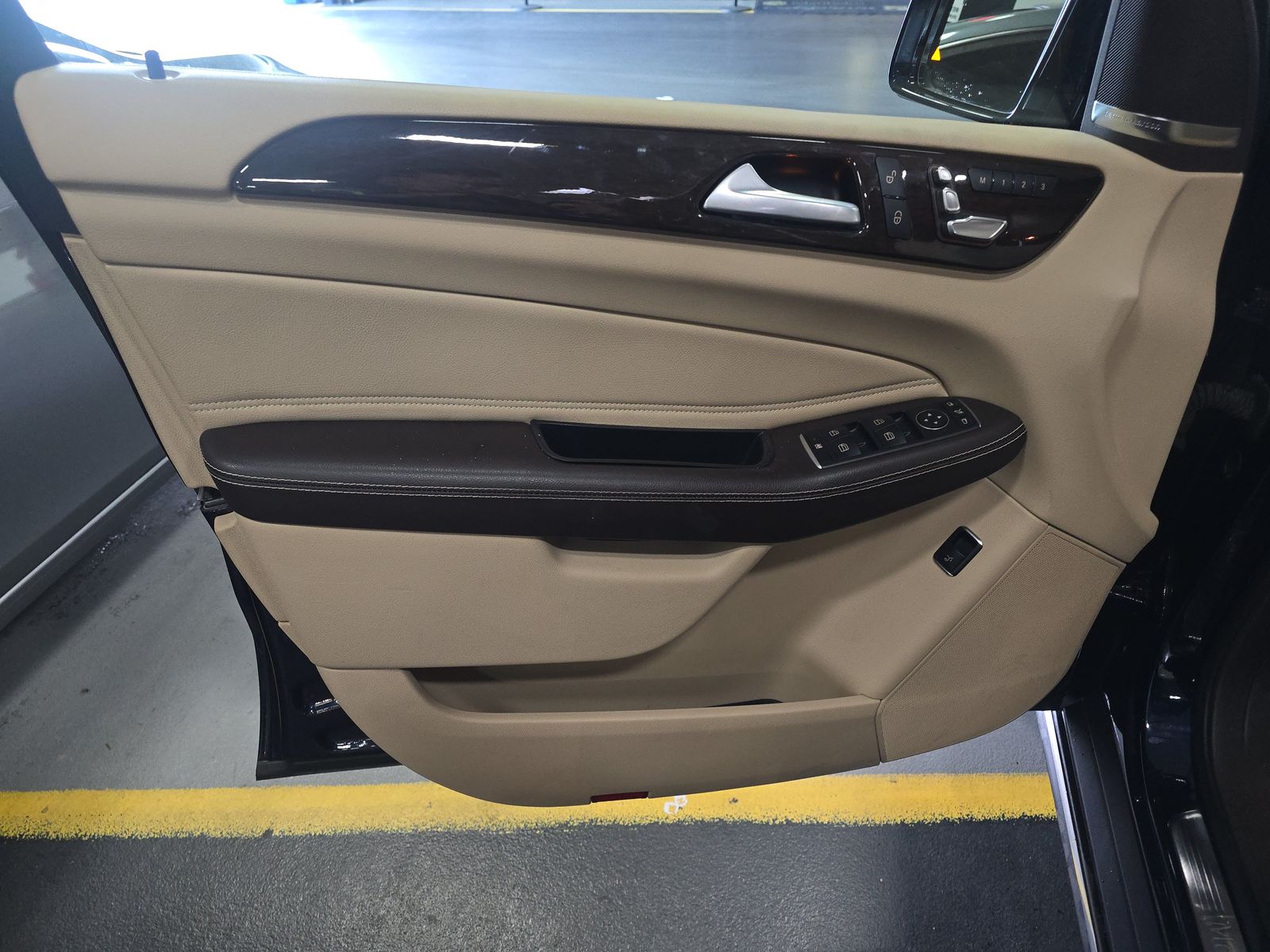 MERCEDES-BENZ GLE-CLASS - 10