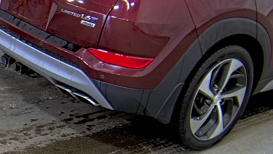 HYUNDAI LIMITED - 10