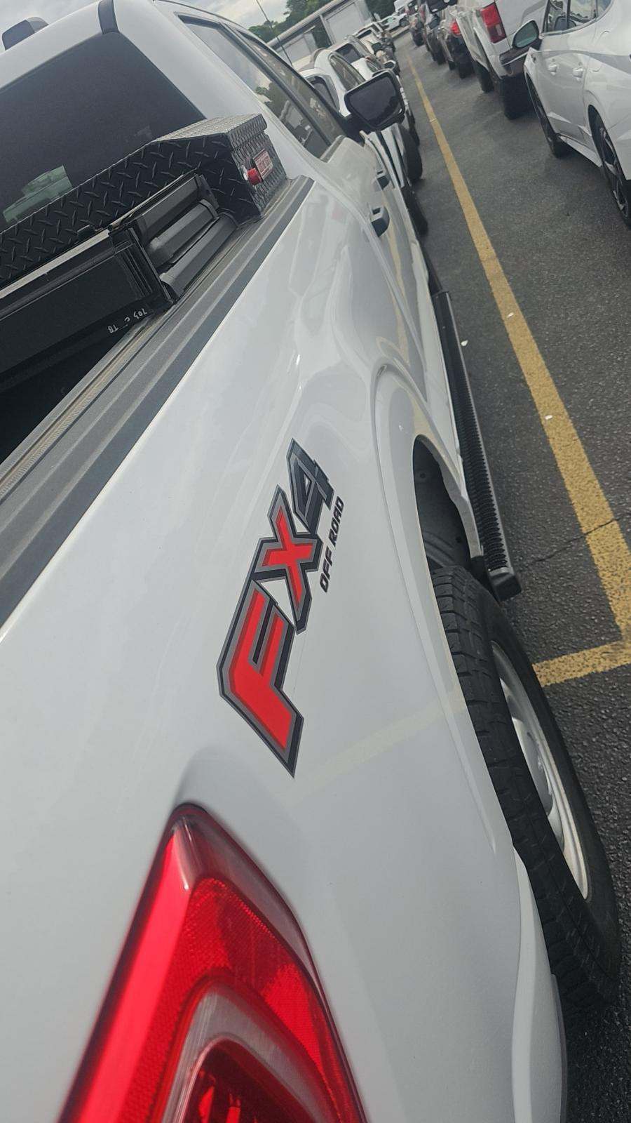 2022 Ford F-150 XL AWD