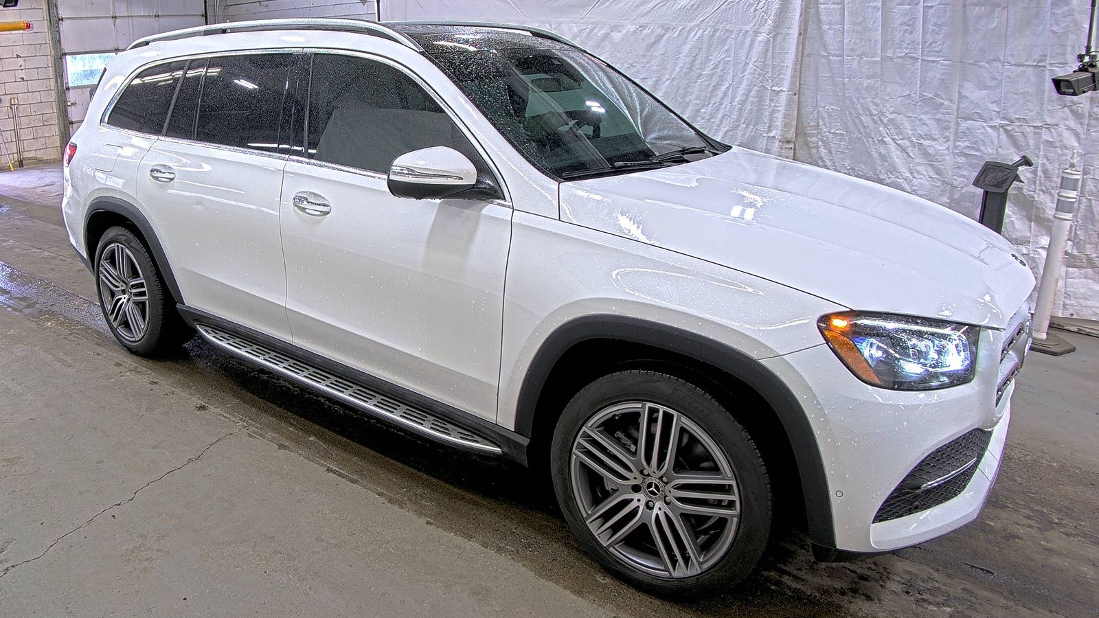 MERCEDES-BENZ GLS - 4