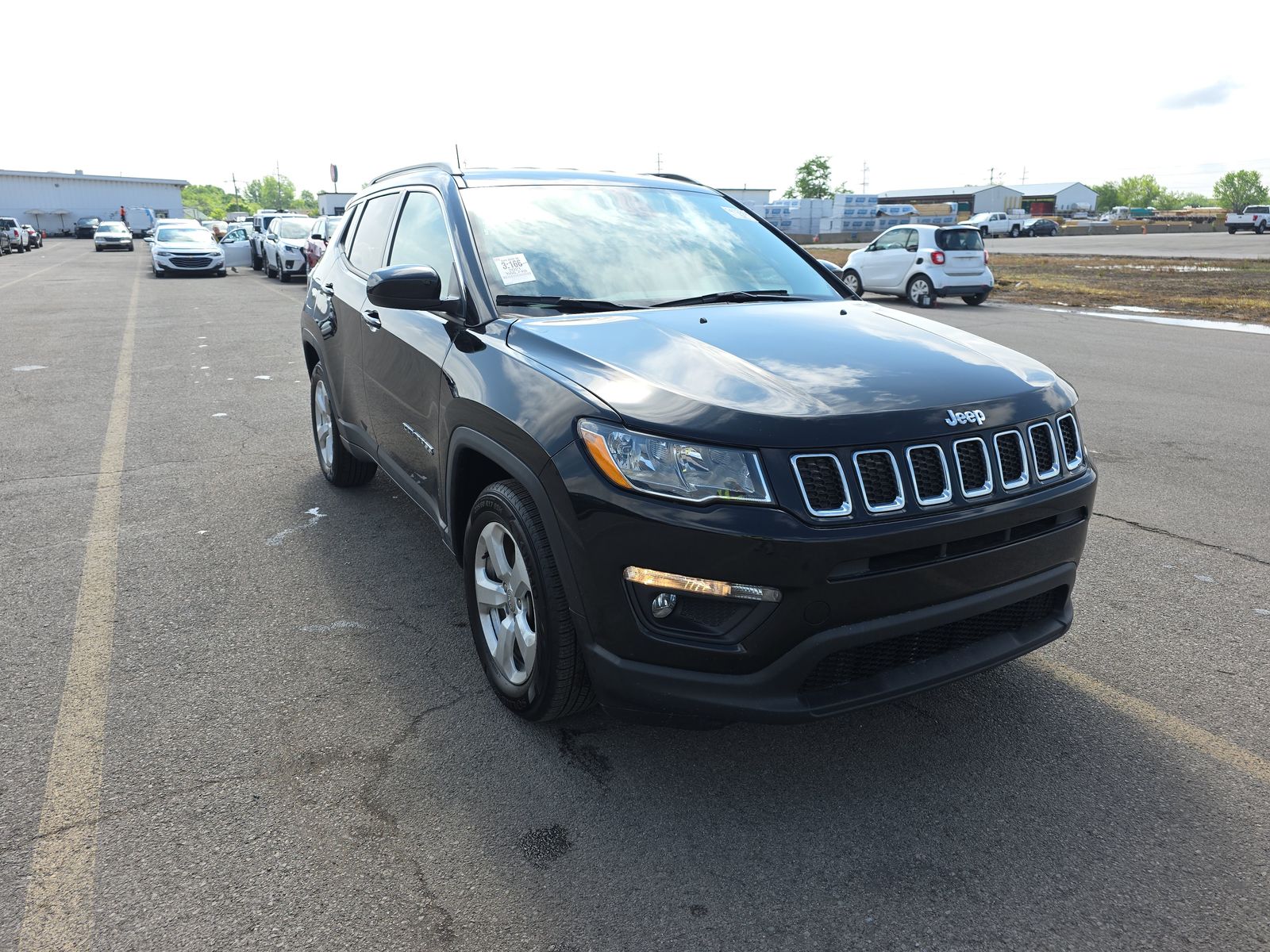 JEEP LATITUDE - 4