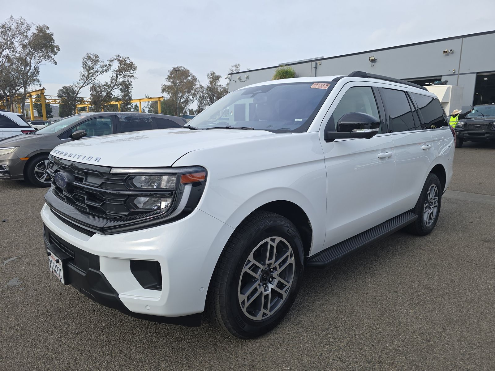 FORD EXPEDITION - 1