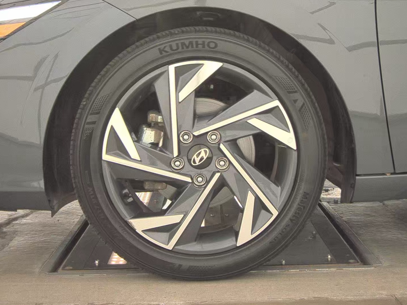 HYUNDAI SEL CONVEN - 10