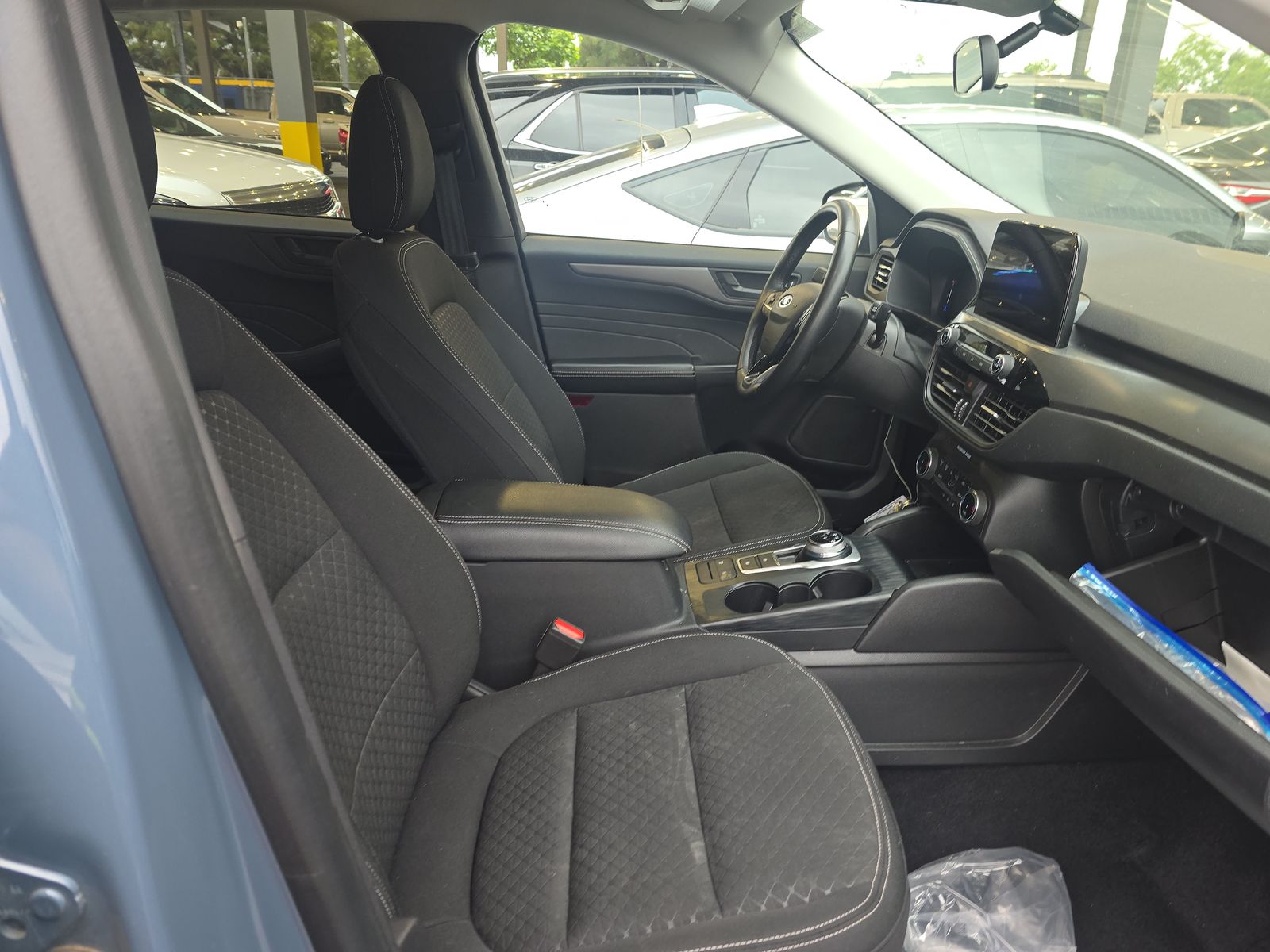 FORD ESCAPE - 9