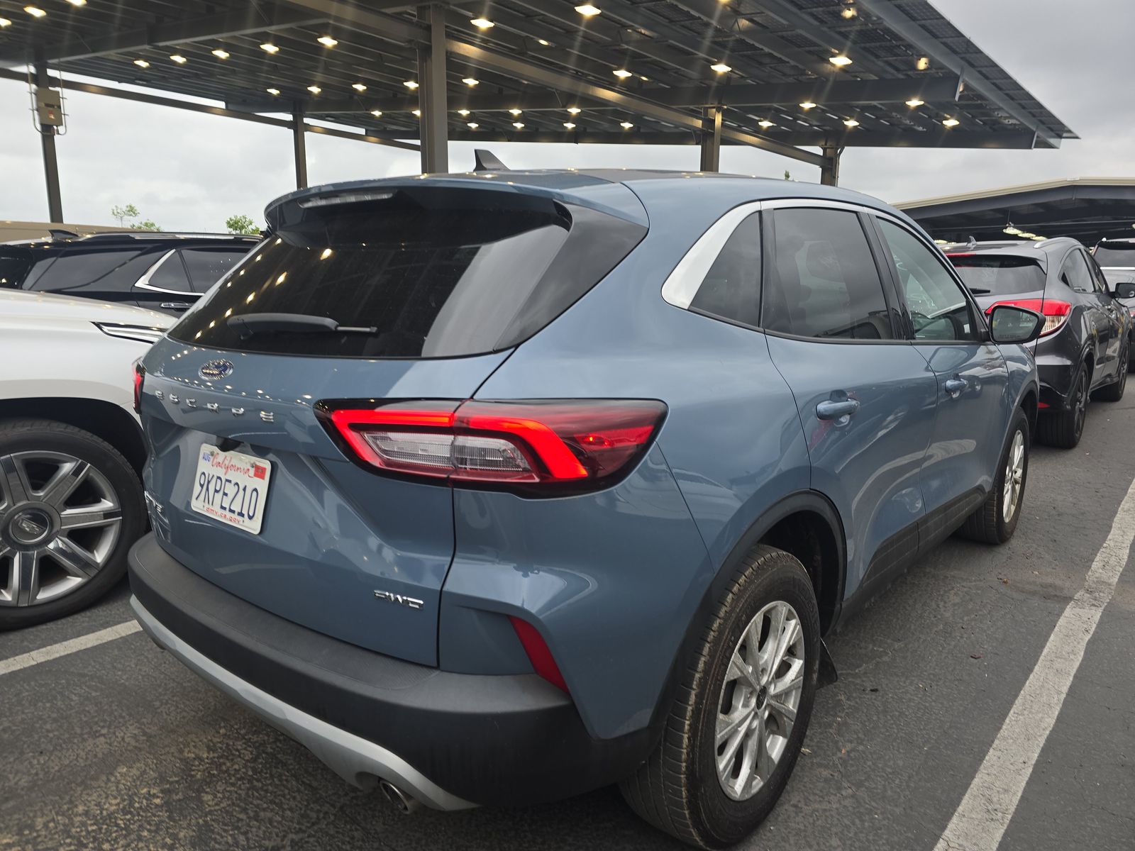 FORD ESCAPE - 5