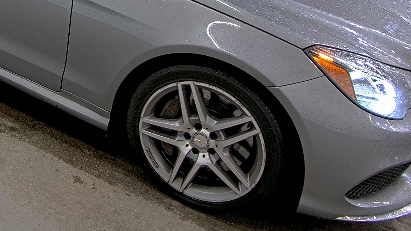 MERCEDES-BENZ E-CLASS - 9