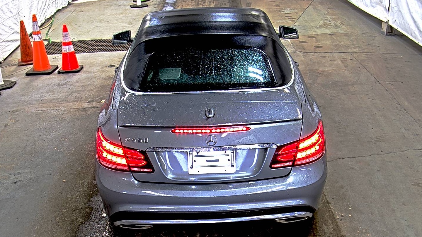 MERCEDES-BENZ E-CLASS - 6