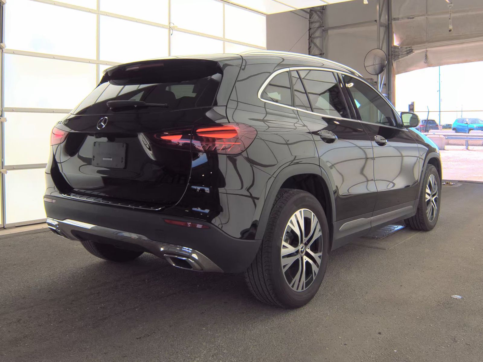 MERCEDES-BENZ GLA-CLASS - 6