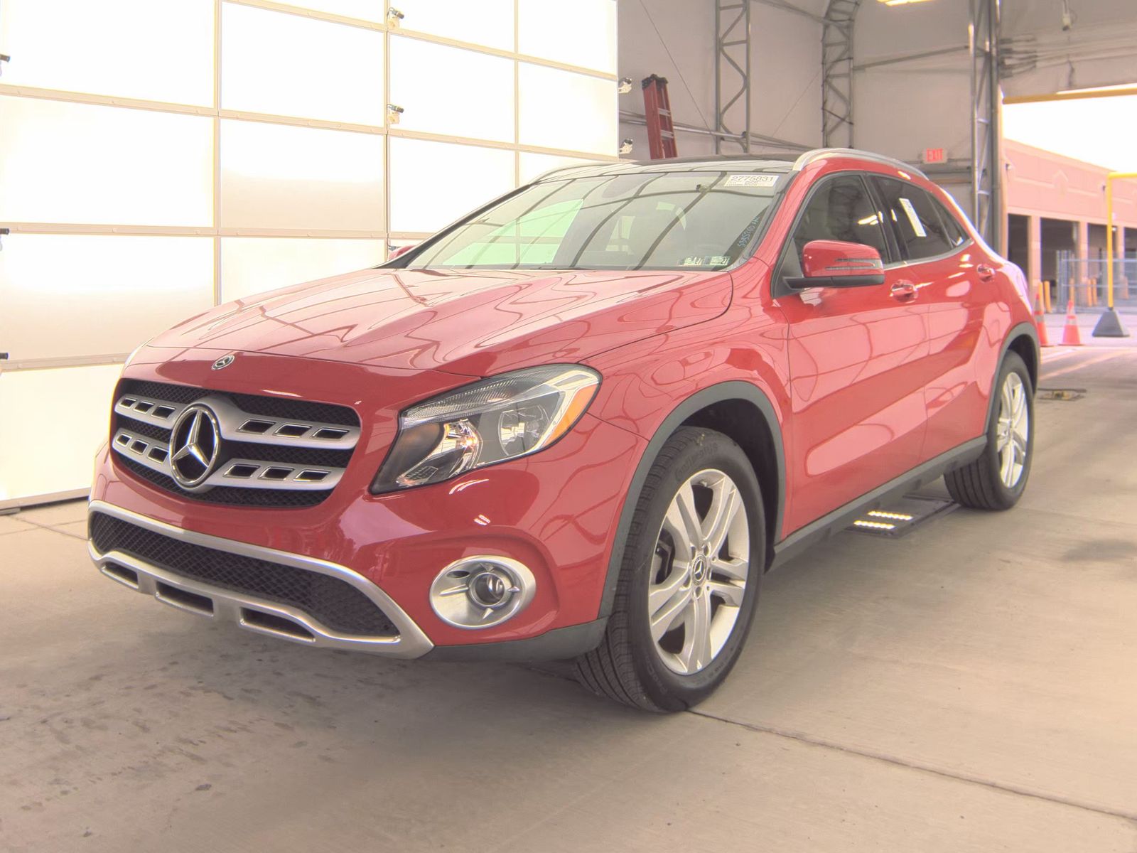 MERCEDES-BENZ GLA-CLASS - 1