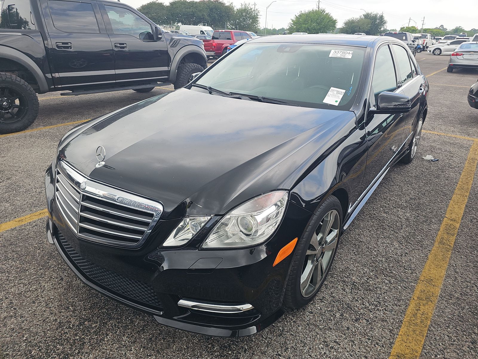 MERCEDES-BENZ E-CLASS - 1