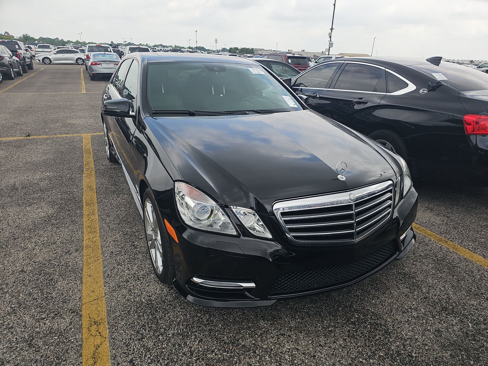 MERCEDES-BENZ E-CLASS - 3