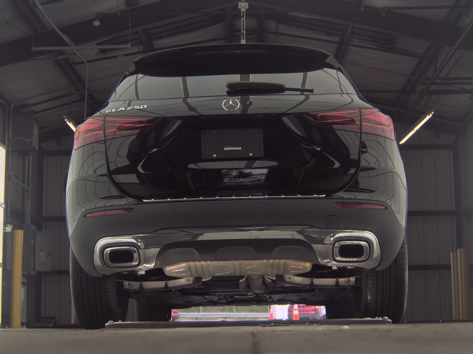 MERCEDES-BENZ GLA-CLASS - 8