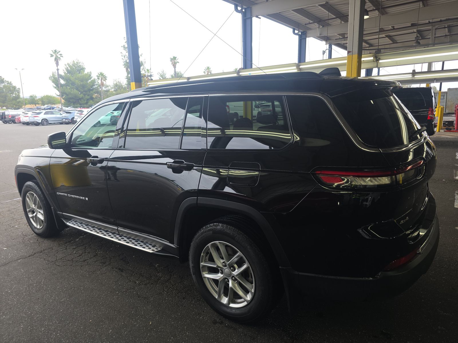 2024 Jeep Grand Cherokee L Laredo AWD
