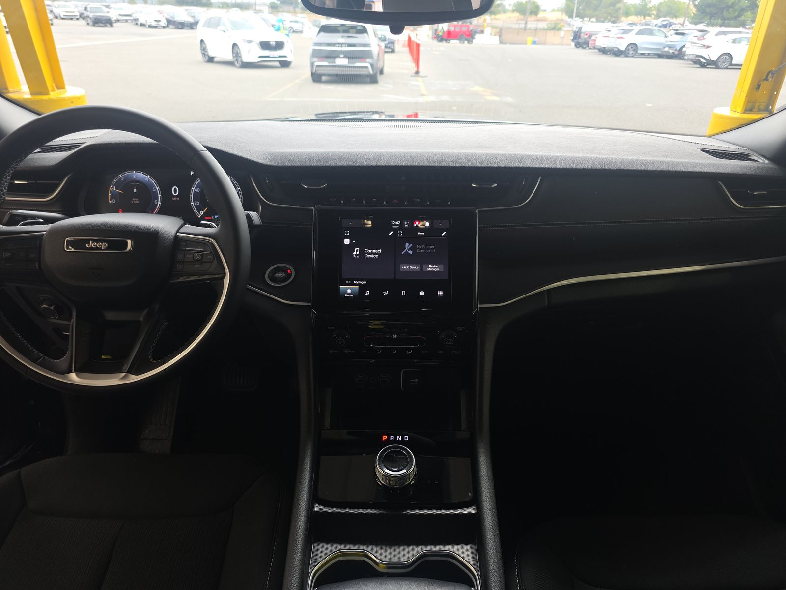 2024 Jeep Grand Cherokee L Laredo AWD