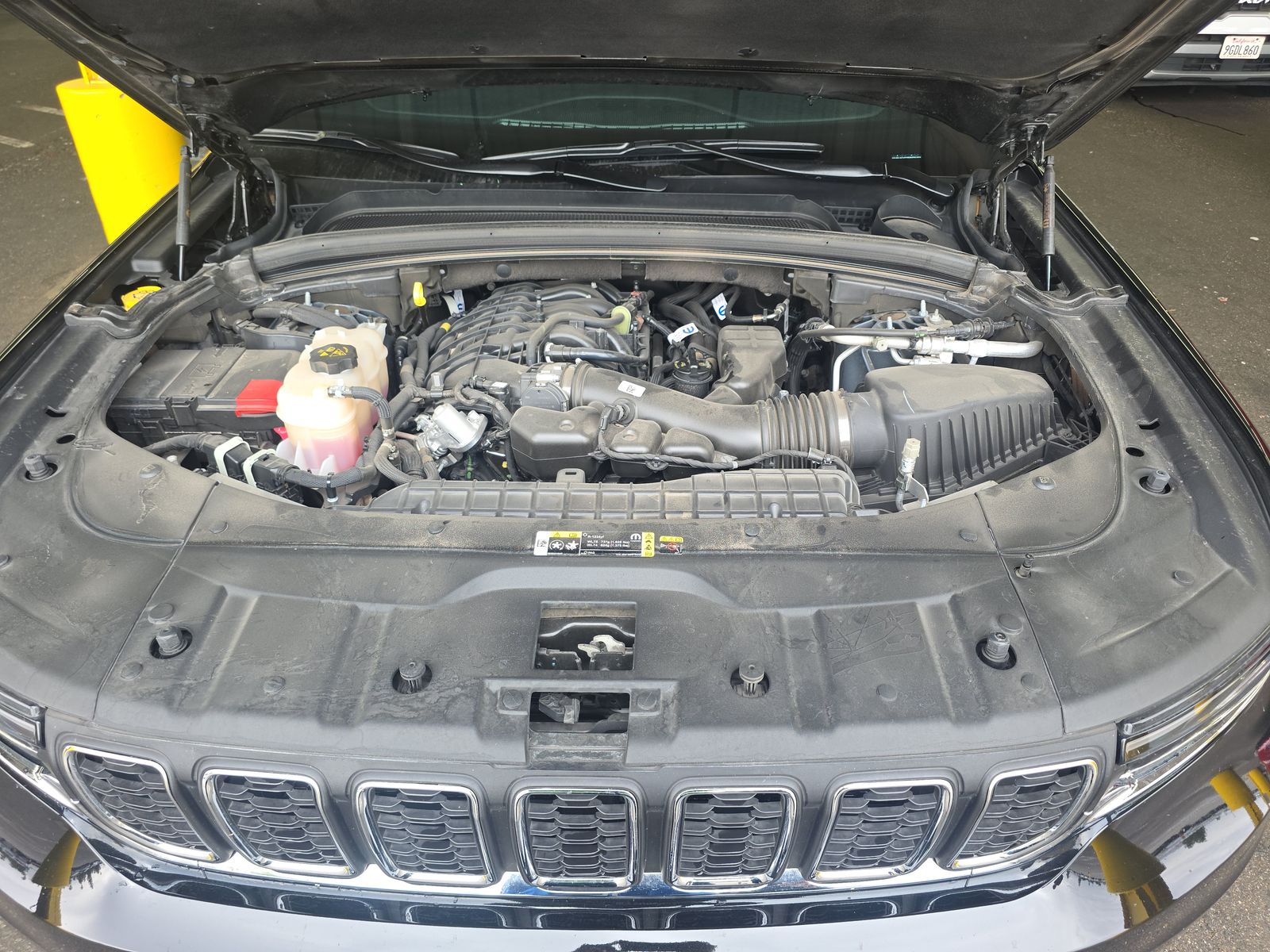 2024 Jeep Grand Cherokee L Laredo AWD