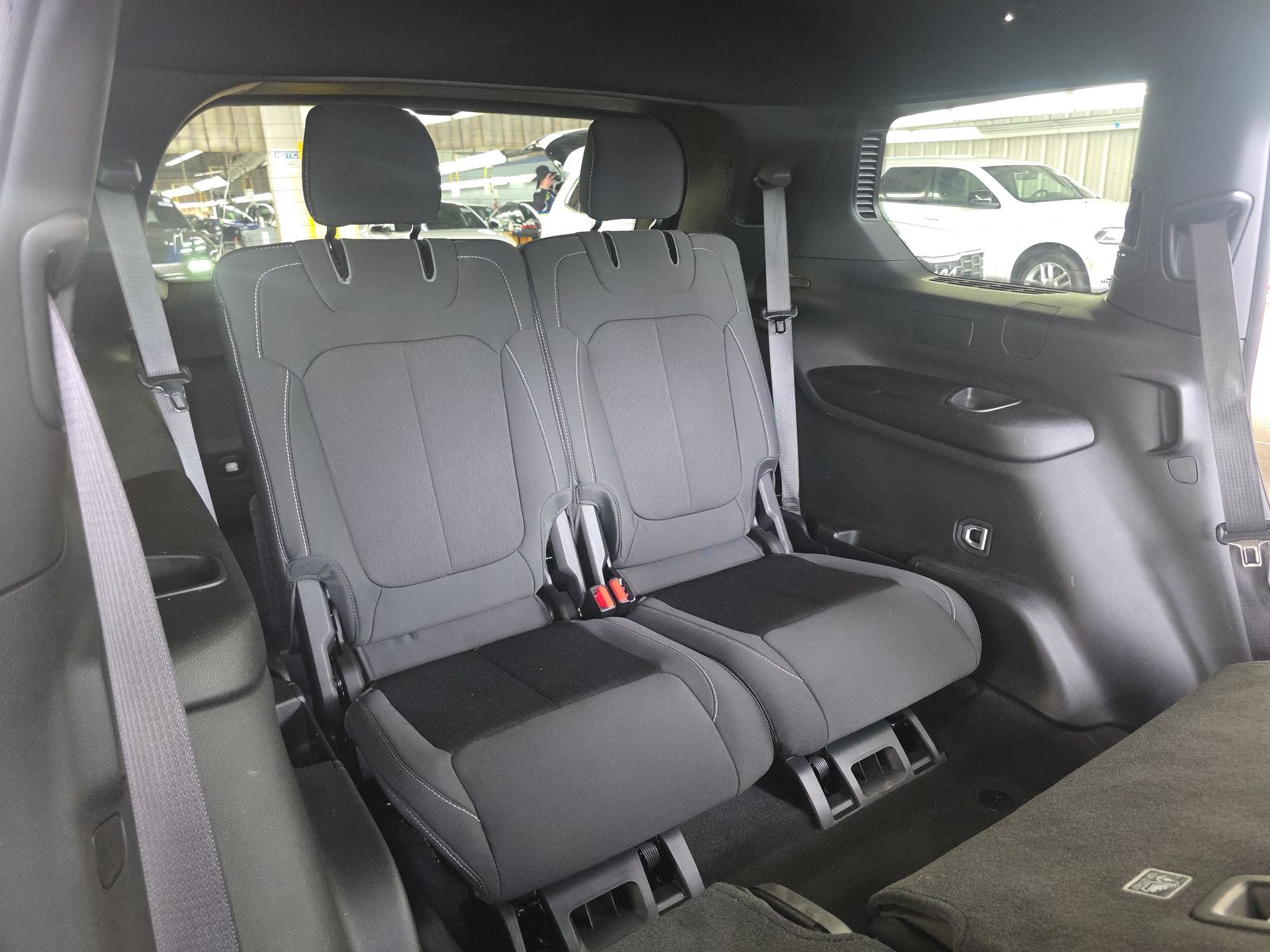 2024 Jeep Grand Cherokee L Laredo AWD