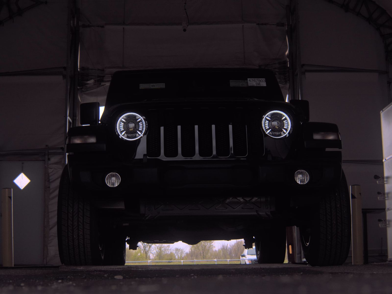 JEEP WRANGLER - 4