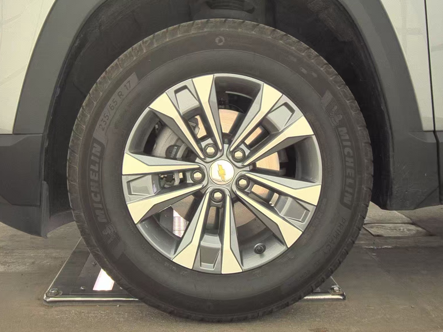 CHEVROLET AWD LT - 10