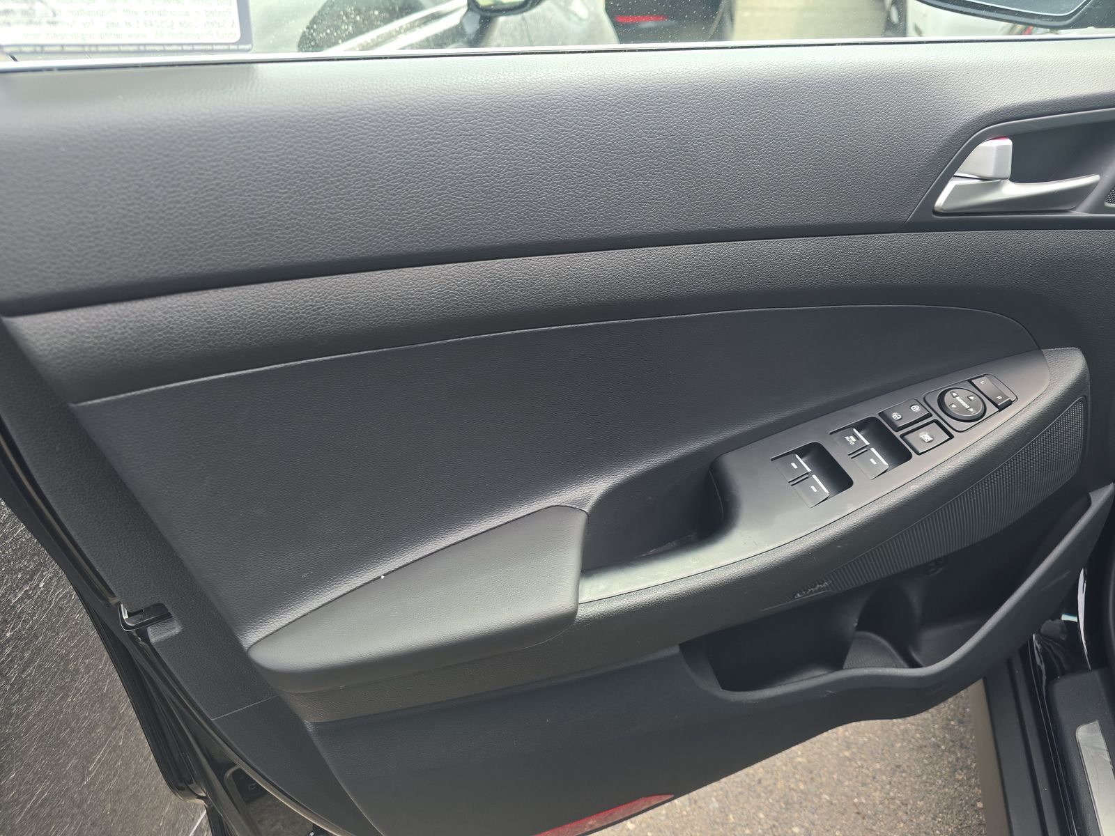 HYUNDAI LIMITED - 10