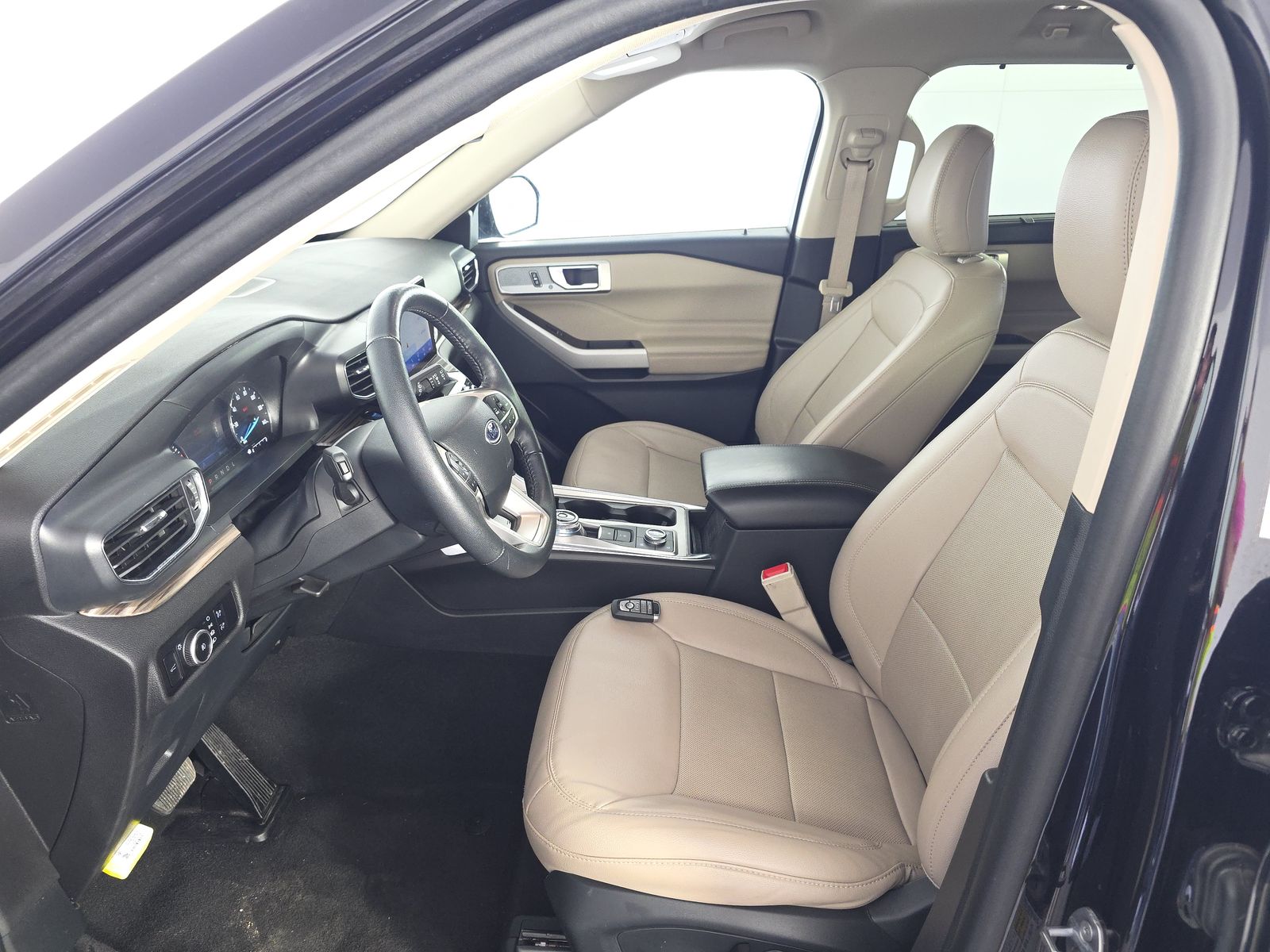FORD EXPLORER - 8