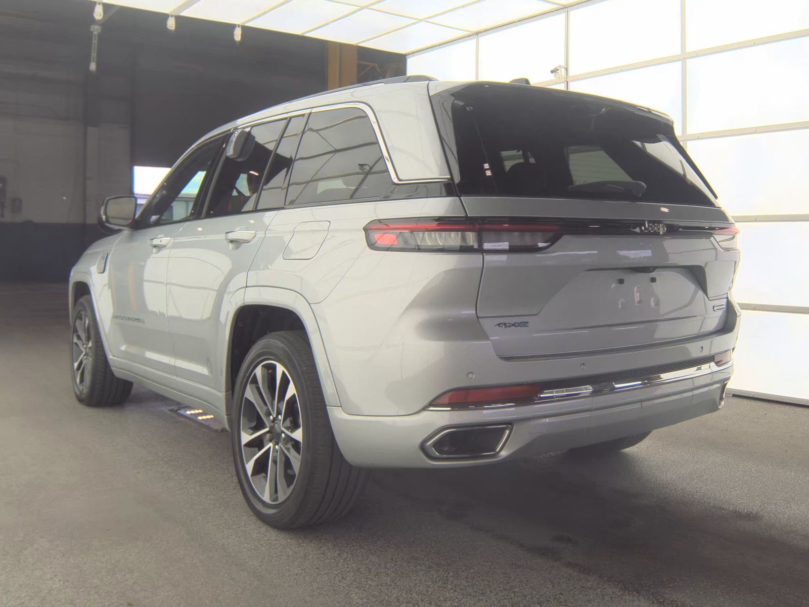 JEEP GRAND CHEROKEE - 9