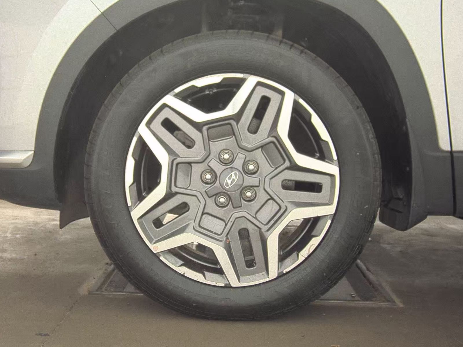 HYUNDAI SEL PRM - 10