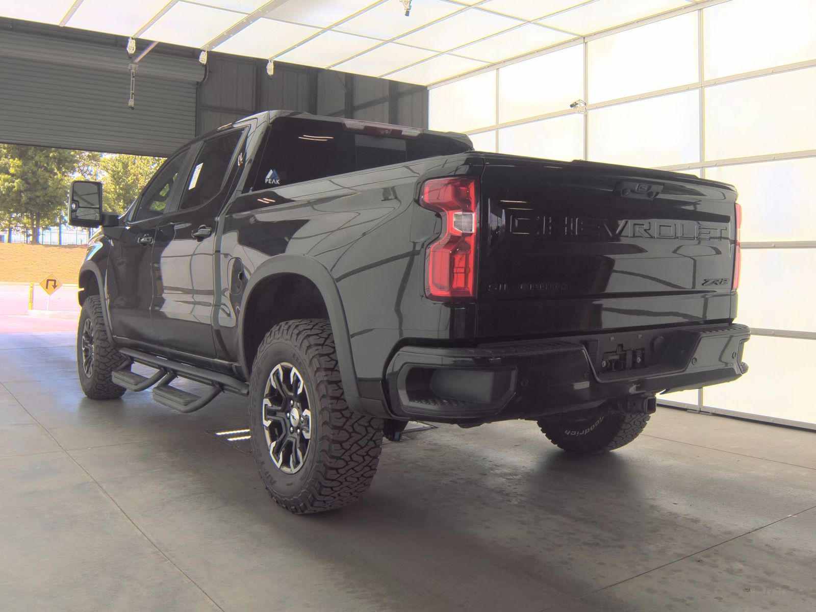 CHEVROLET SILVERADO - 9