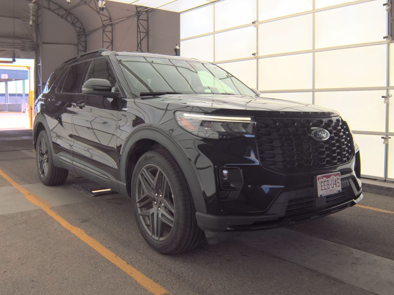 FORD EXPLORER - 5