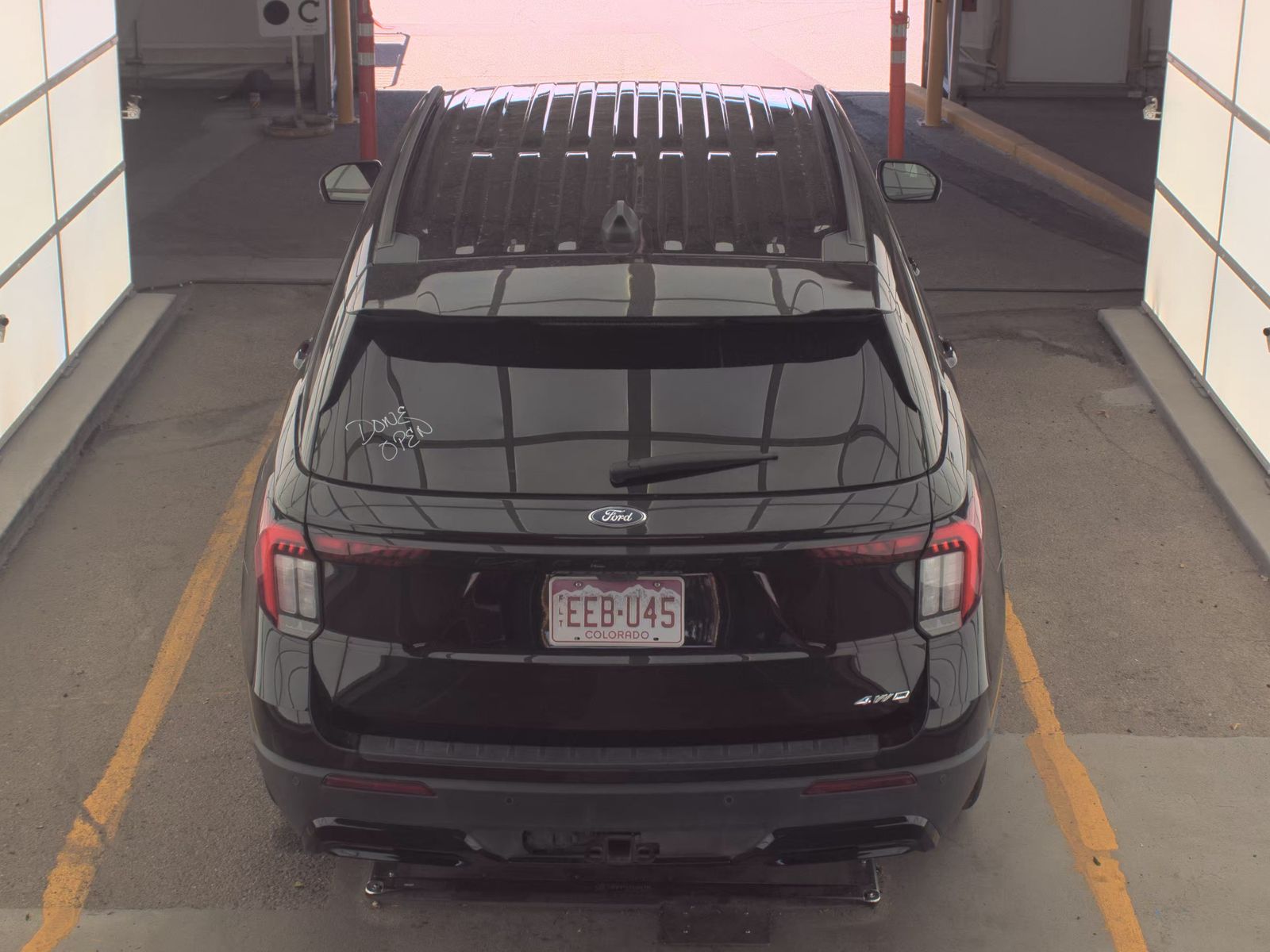 FORD EXPLORER - 7
