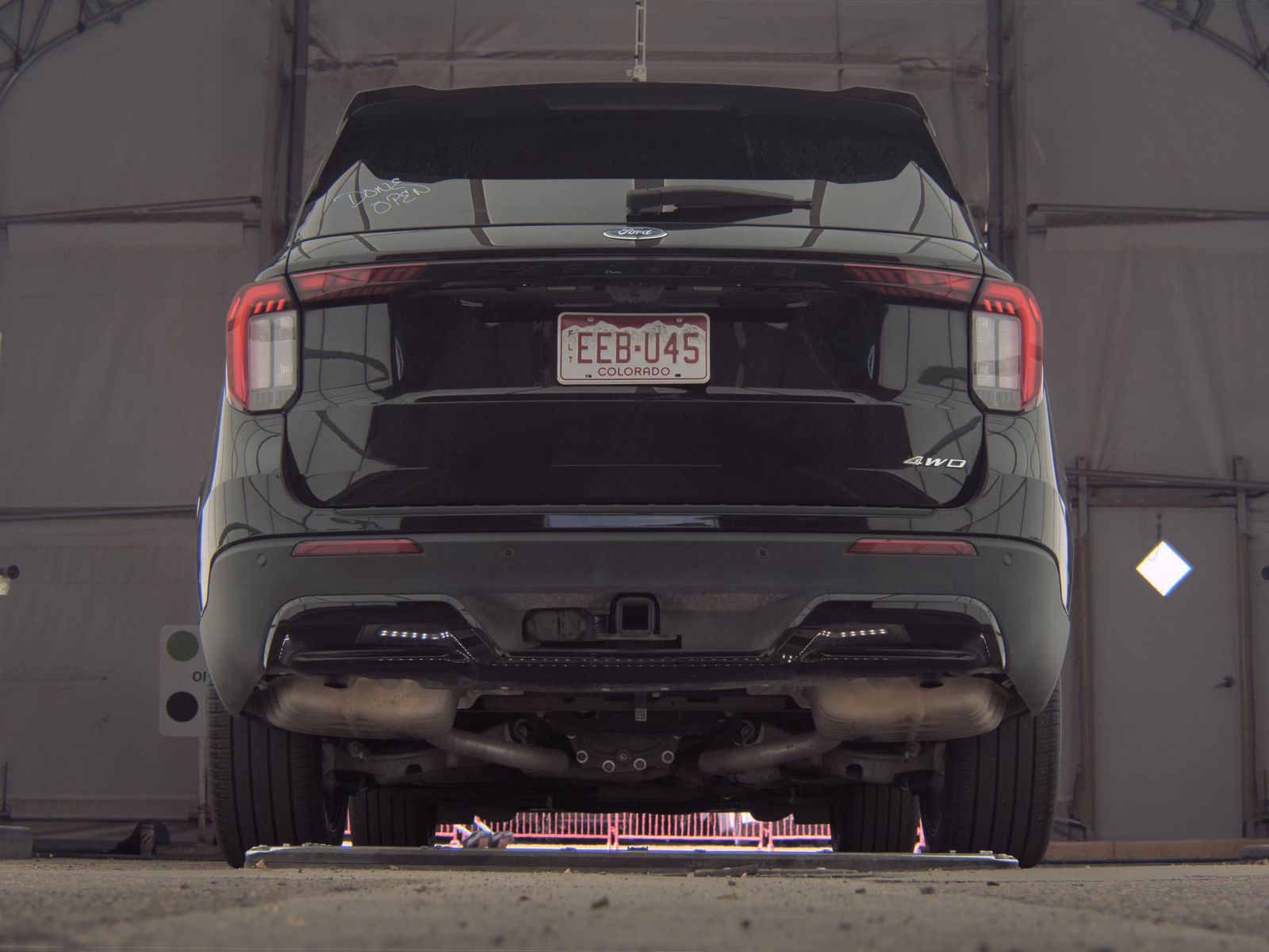 FORD EXPLORER - 8