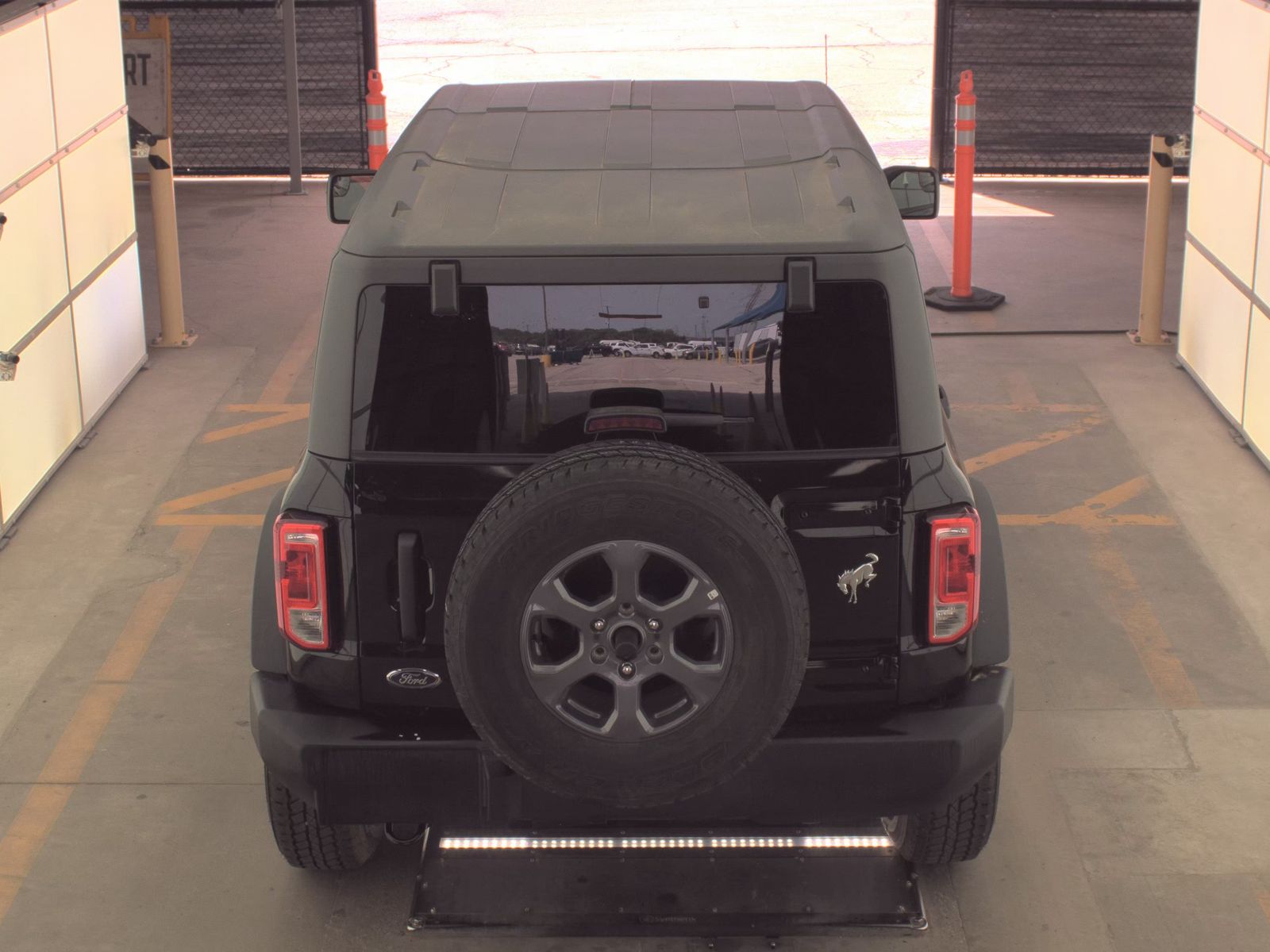 FORD BRONCO - 7