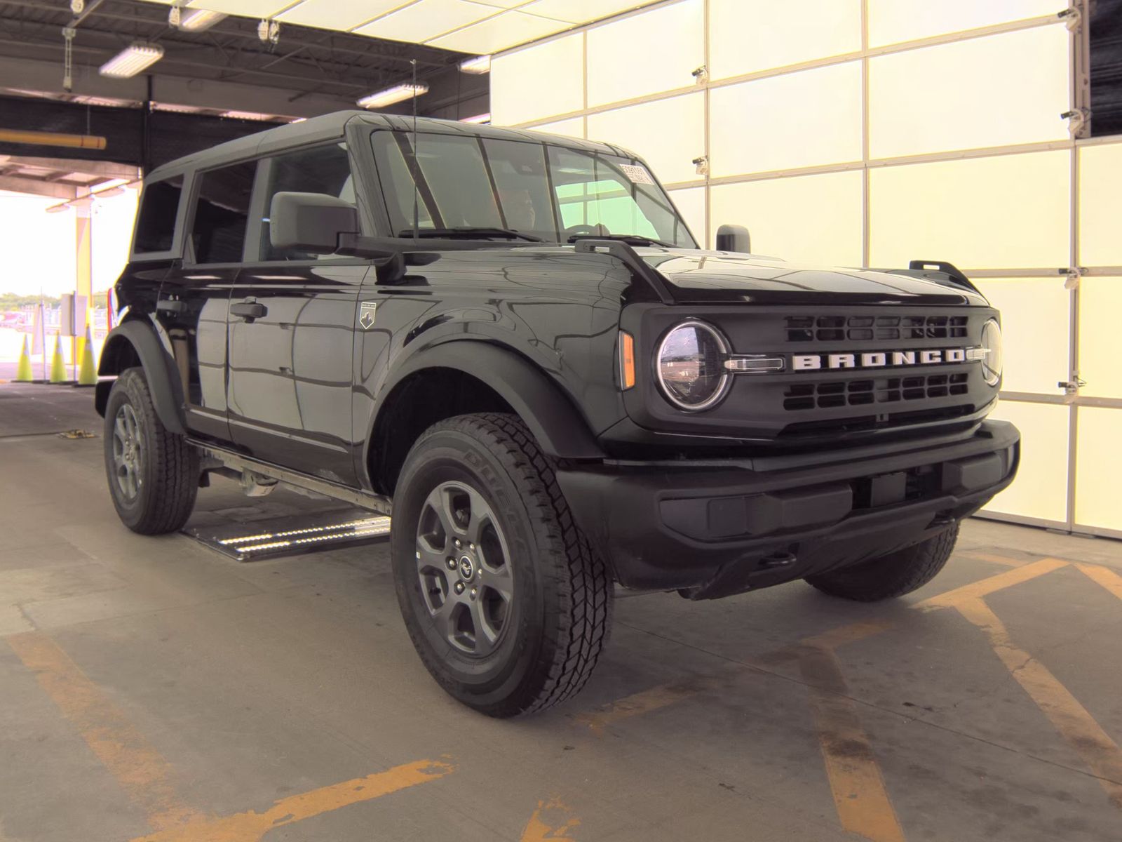 FORD BRONCO - 5
