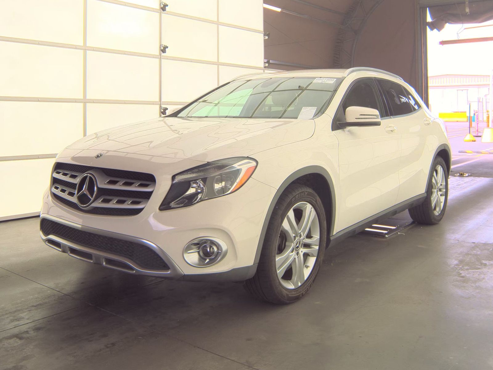 MERCEDES-BENZ GLA-CLASS - 1