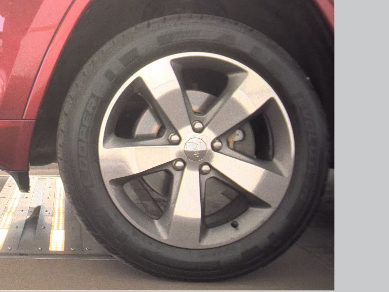 JEEP GRAND CHEROKEE - 10