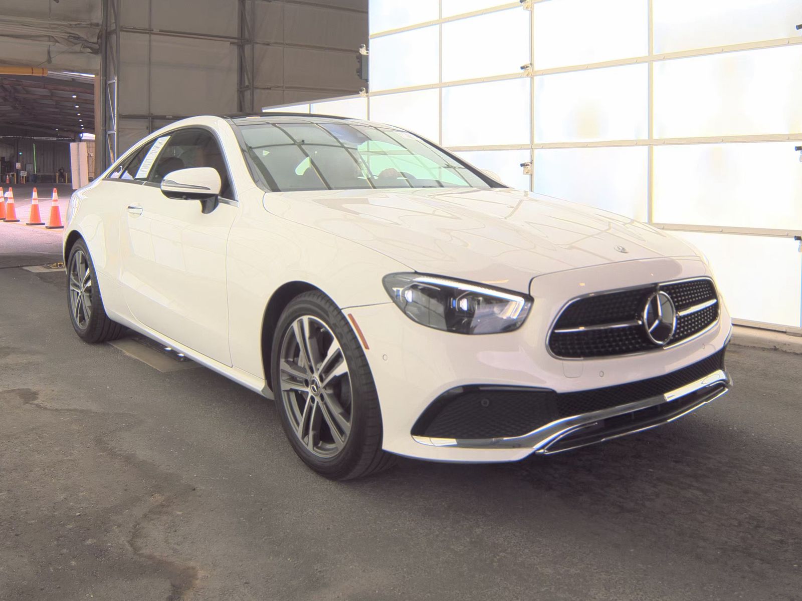 MERCEDES-BENZ E-CLASS - 5