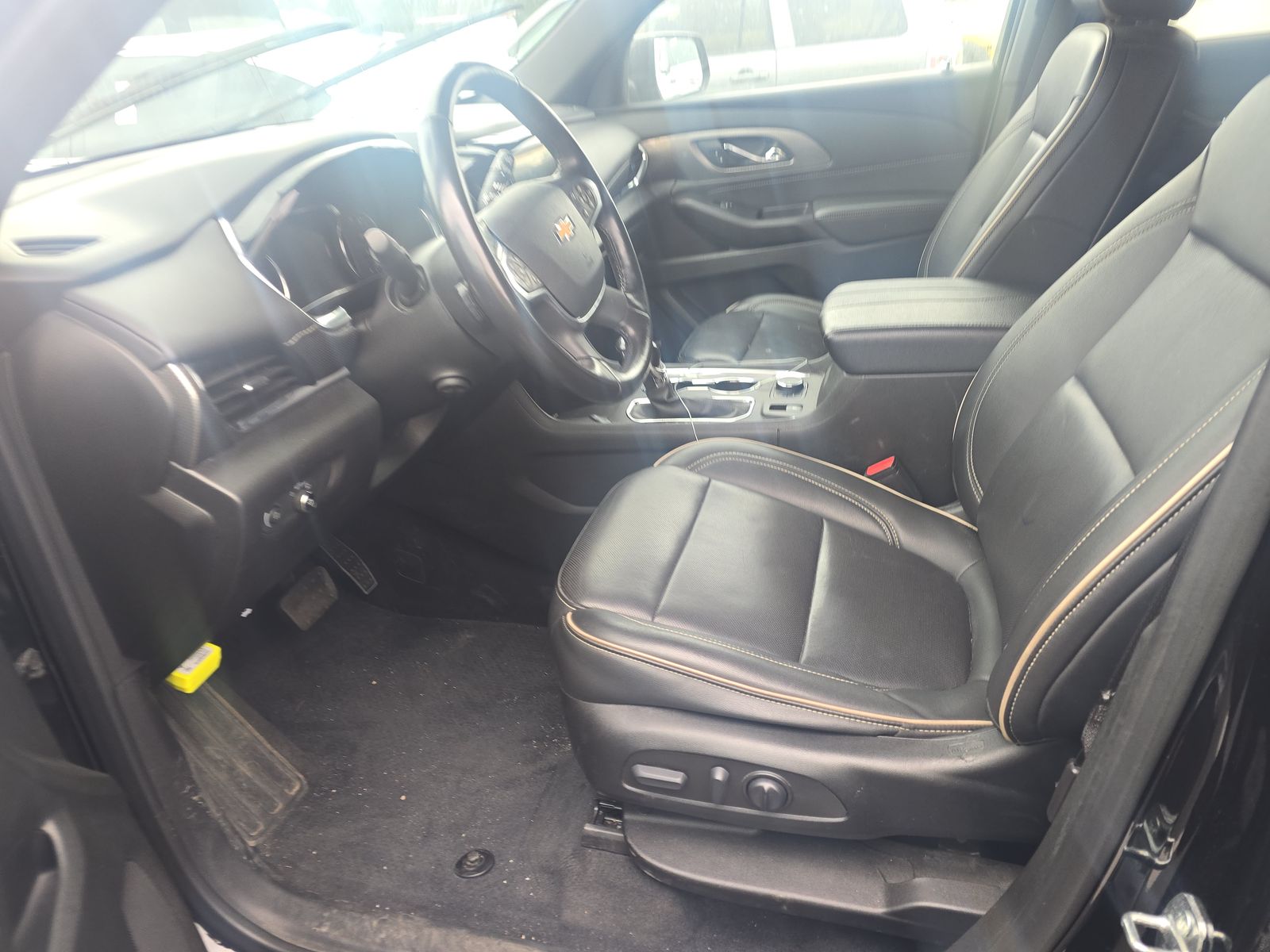 CHEVROLET PREMIER - 8